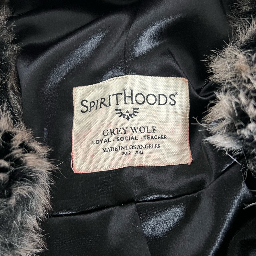 2012-2013 Small Grey Wolf Women’s Jacket for sale - Picture 5 of 5